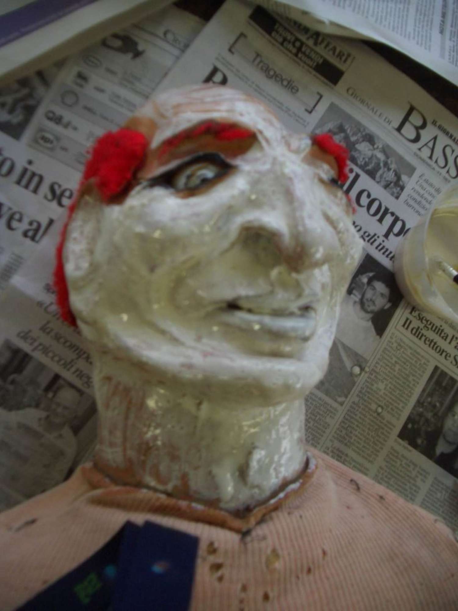 Personaggio 1 durante il restauro